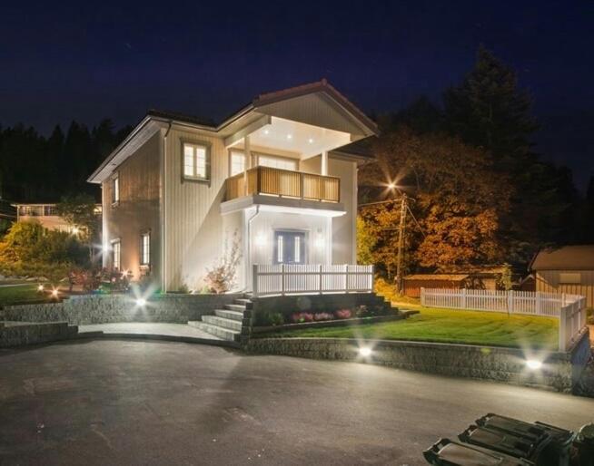 Villa Relax - Near Lillestrom, Ahus, Oslomet - Kjeller, Strommen, Lorenskog And Oslo ภายนอก รูปภาพ